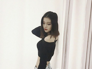 @爱/的/约/定的主播照片