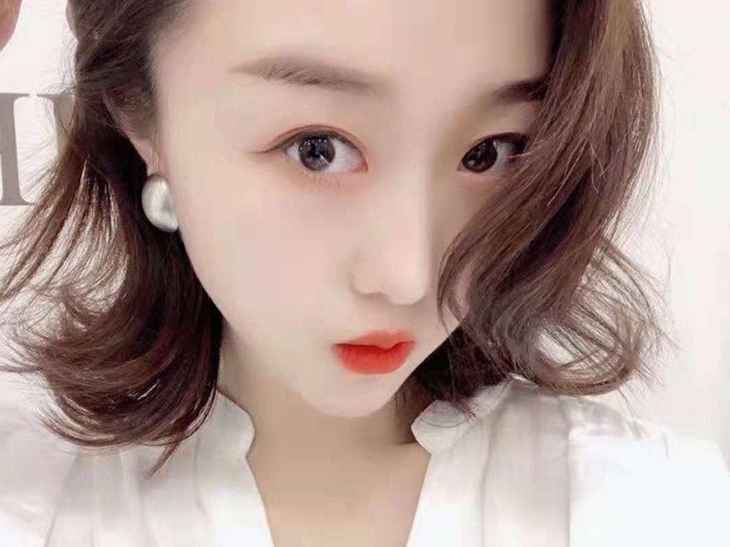 新手上道，请多关照的主播海报