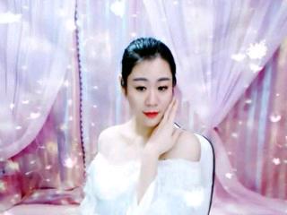 .com枫叶的主播照片