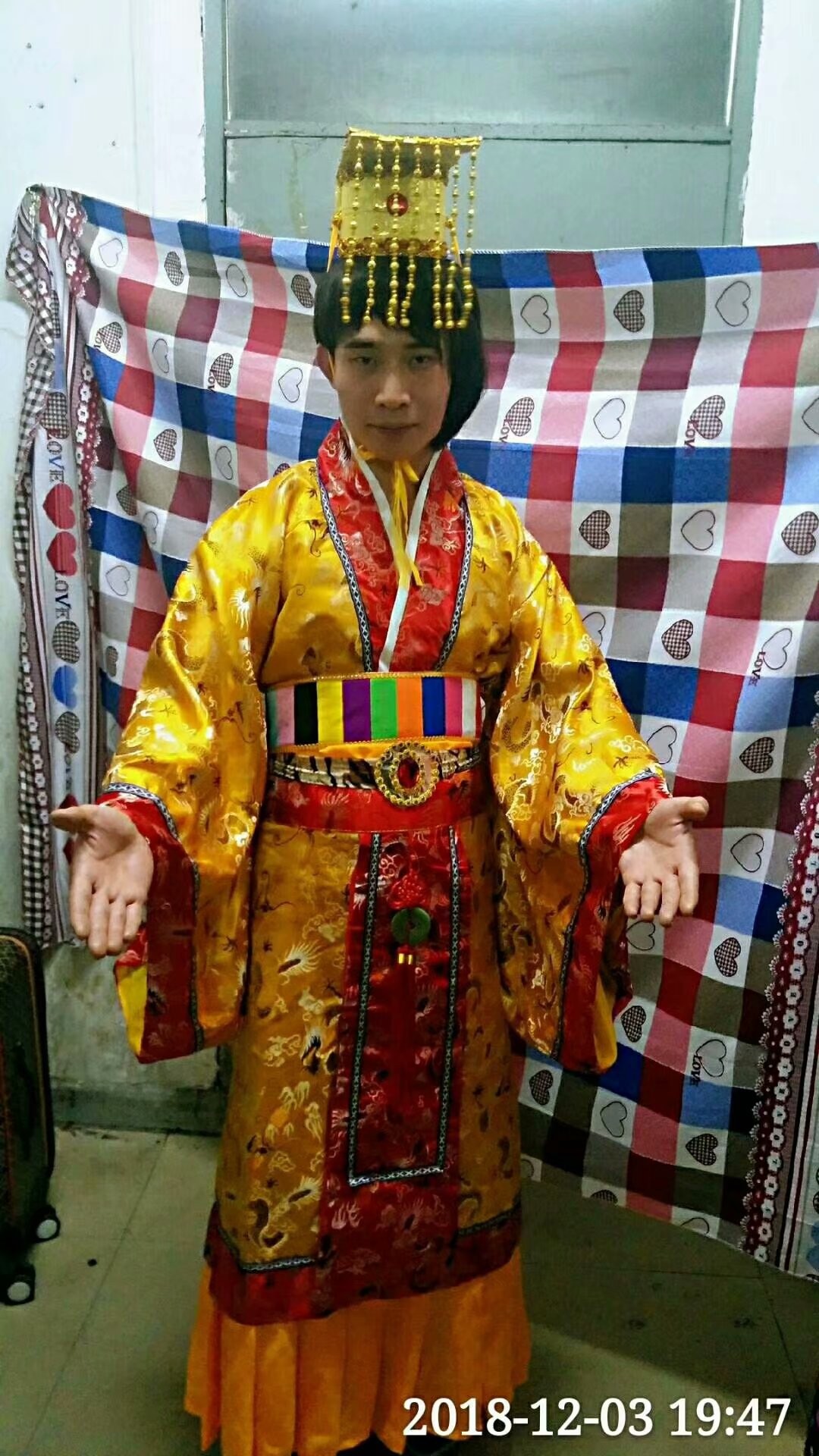 赵朝刚主播照片