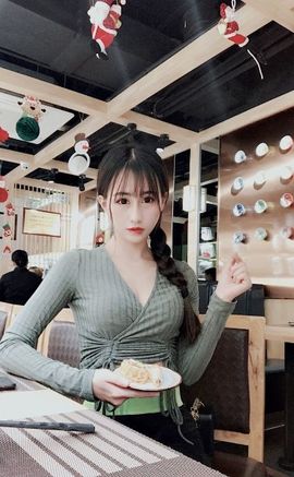 @菲漂亮小粉牌卡管理主播照片