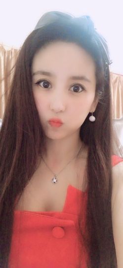 魅丽晴儿主播照片