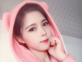 玲珑小影仙女下凡主播照片