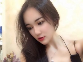 龙赫.主播照片