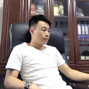 ??小男人??的頭像