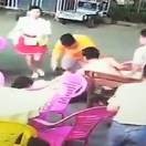 老邵au海报