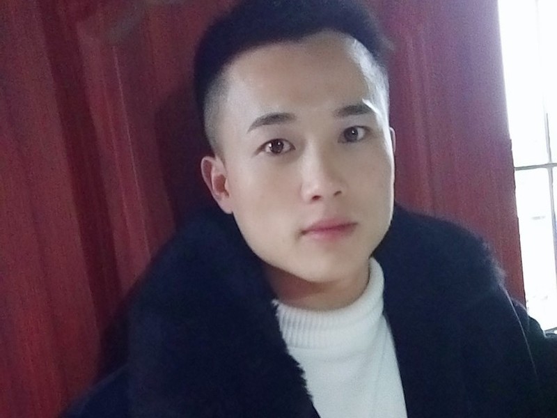 四川小旋风的主播海报