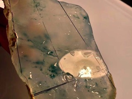 夏余人主播照片