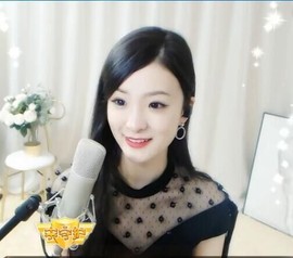 右手还是那个右手！！主播照片
