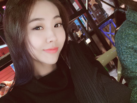 知晓w主播照片
