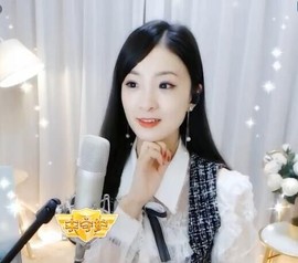 右手还是那个右手！！主播照片