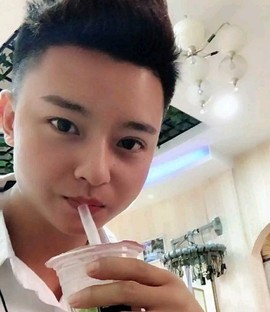 ✨星光不问赶路人💫主播照片