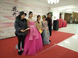 金子化妆培训主播照片