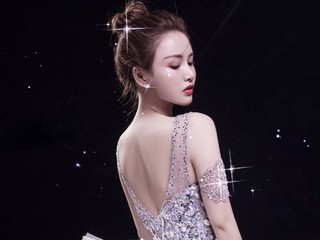 😍啦啦啦的主播照片