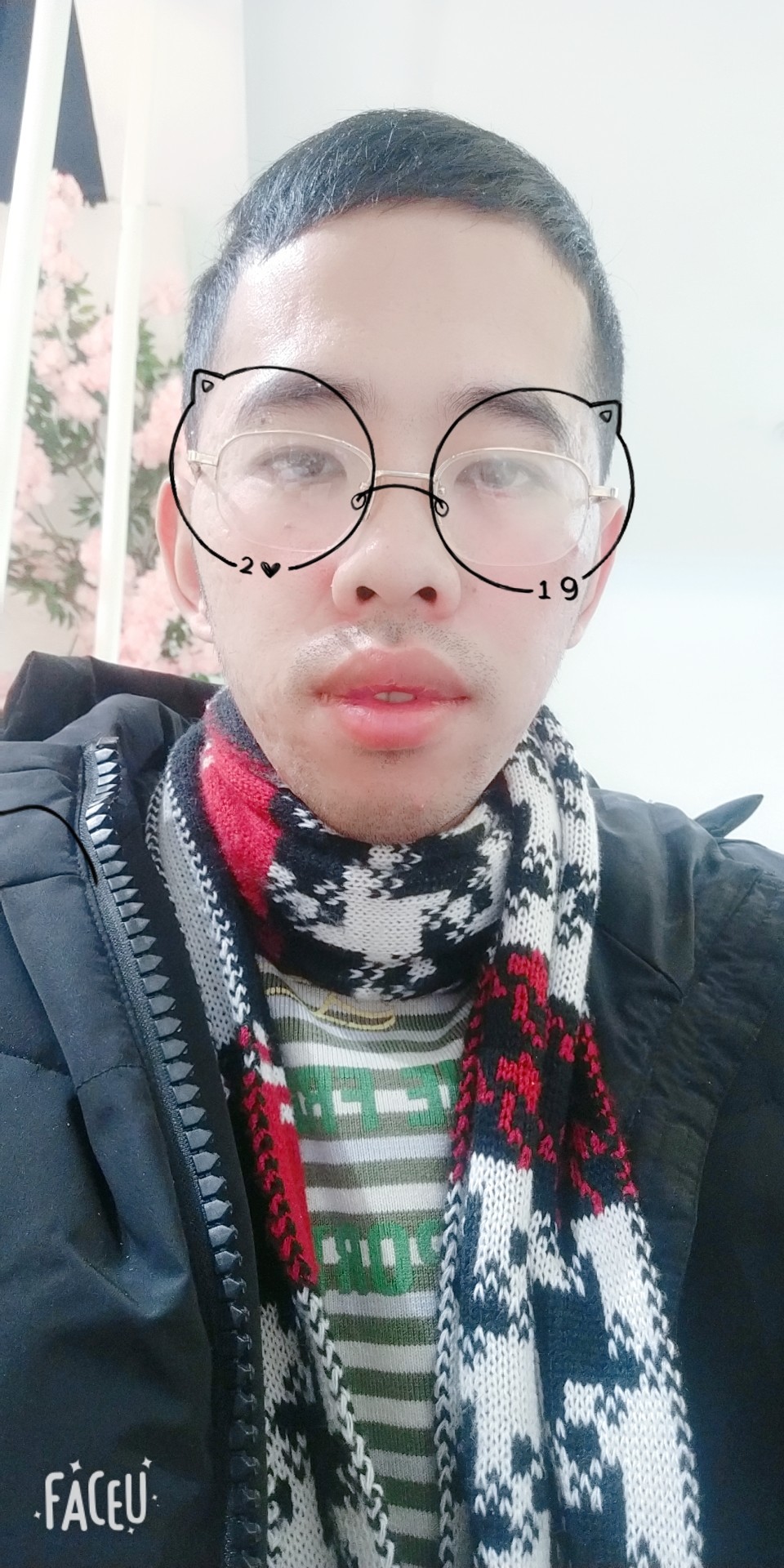 胡西杨的主播照片