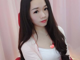 愿🉐一心人ღ主播照片