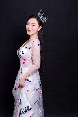 奔跑的小渔儿主播照片