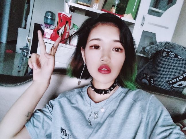 山外小楼夜听雨a的主播照片