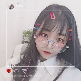温软💫回学校主播照片