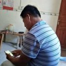 杨桂中.
