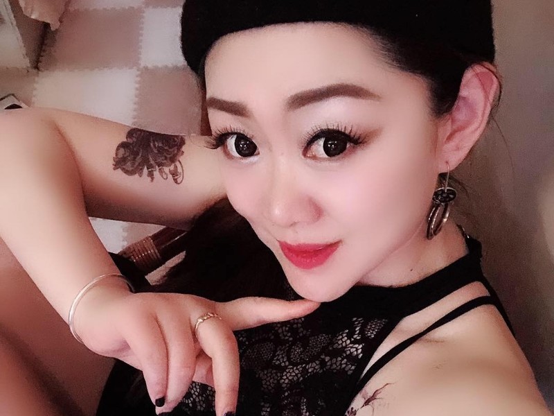 疯狂龙卷风～的主播海报