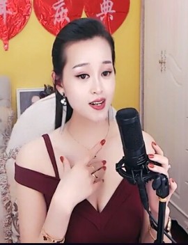 放秋假主播照片