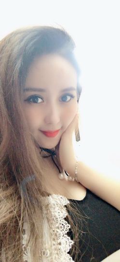 魅丽晴儿主播照片