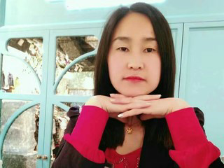 妮ＩLᵒᵛᵉᵧₒᵤ♥的主播照片