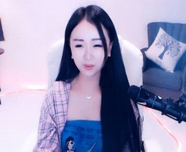 初夏贺善心郡公海子爵主播照片