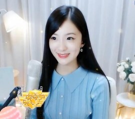 右手还是那个右手！！主播照片