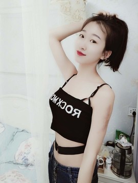 ღ瑋玮主播照片