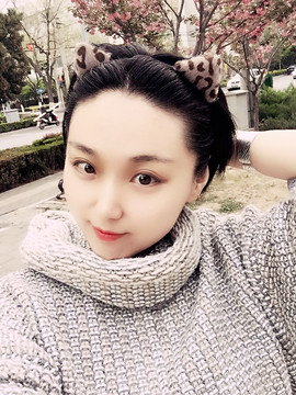 洋旭宝宝主播照片