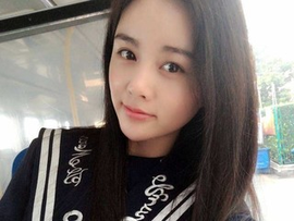 期梁格主播照片