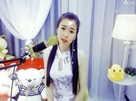 仙仙🎤21号播主播照片