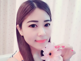 德兰诗主播照片