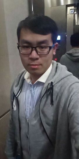 杰少丶必晕桃主播照片