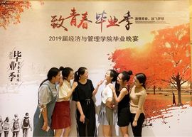 思思👑主播照片