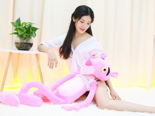 蔡均右的主播照片