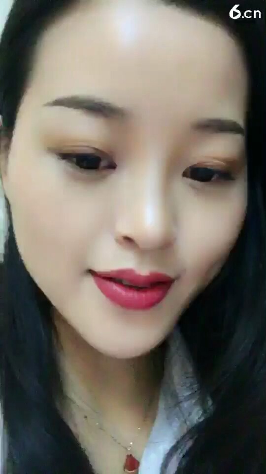 大眼睛，，