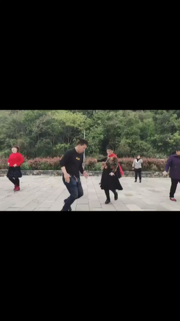 标题违规