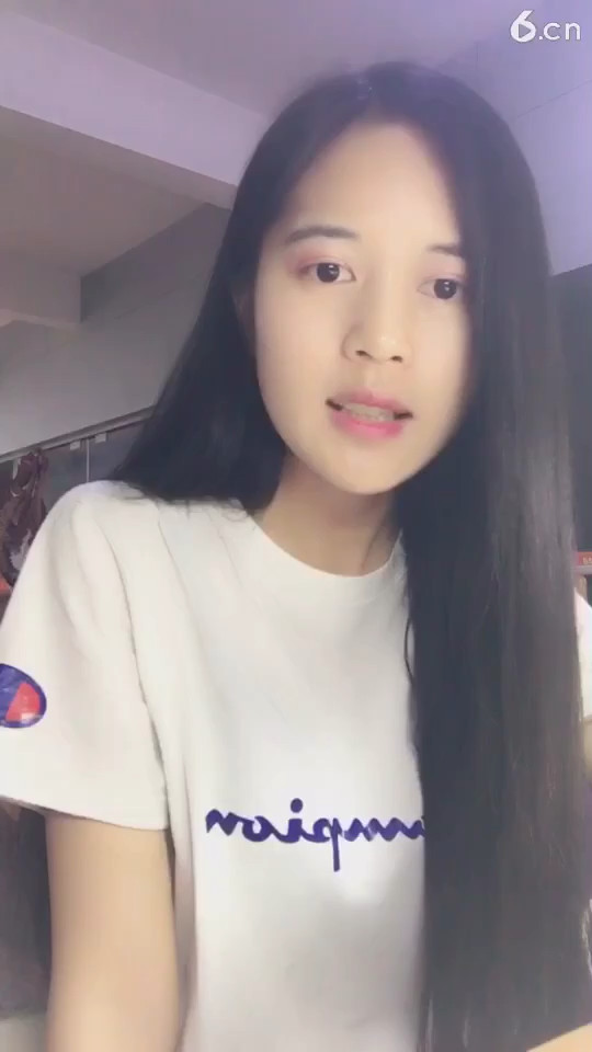 美女主播玲姐