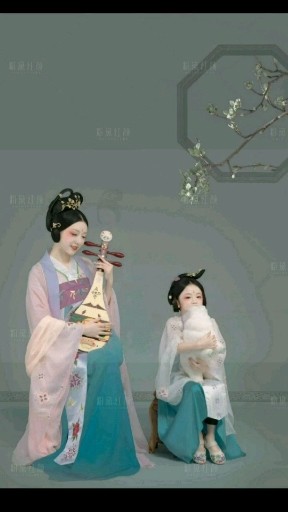轻风明月敛乱绪，闲情逸致望江楼
