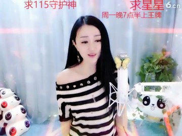 一个人都唱得这么嗨😂