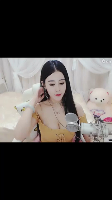 小姐姐好漂亮