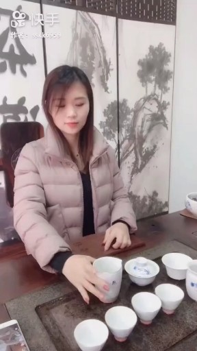 人生就像一杯茶