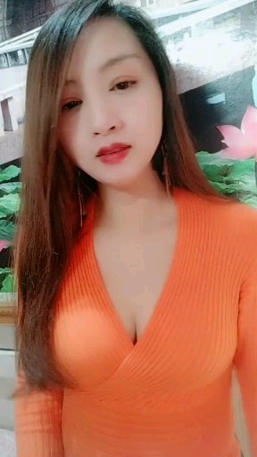 你喜欢这个美女吗？