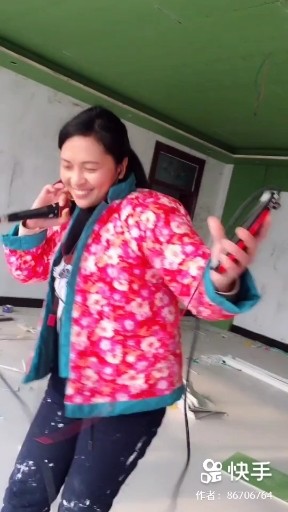 路边的野花不要踩