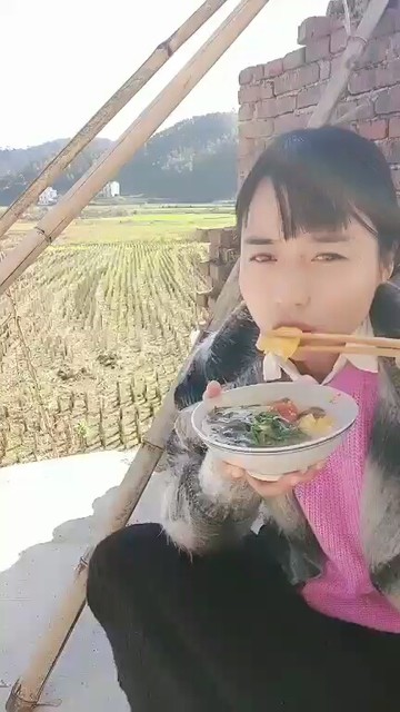 又看教主吃饭😂🍚