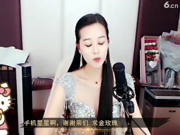 莫言挥手