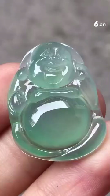 高冰绿坐佛，种老起光.晴底色好